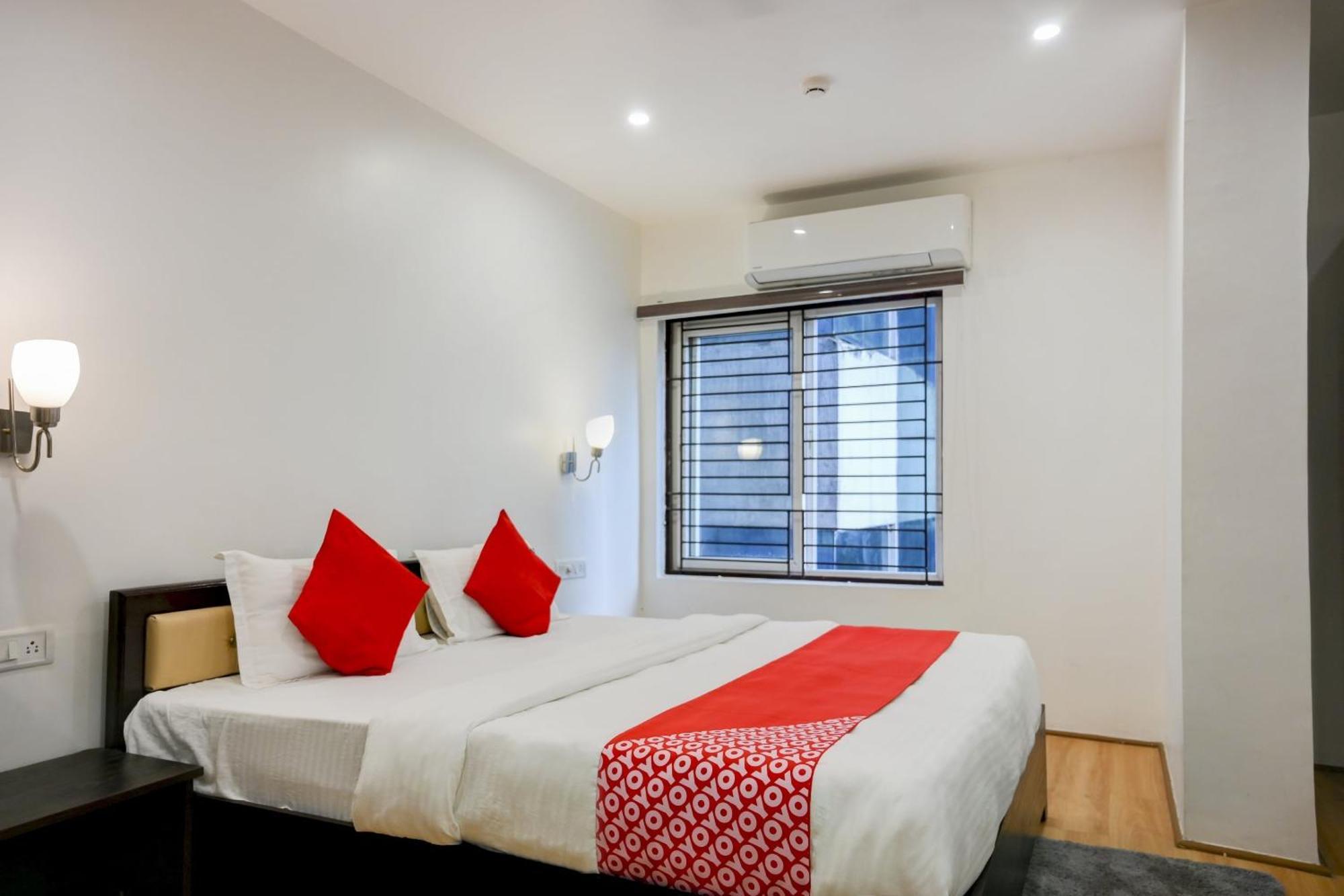 Super Town House Hi5 Aditya International Бхубанешвара Экстерьер фото